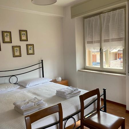 Warm, Nice & Amazing Lake-View Apartment San Zeno di Montagna Buitenkant foto