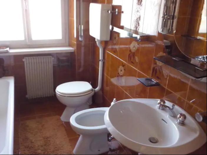 Warm, Nice & Amazing Lake-View Apartment San Zeno di Montagna Buitenkant foto
